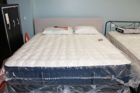 Sterns & Foster Lakeridge King