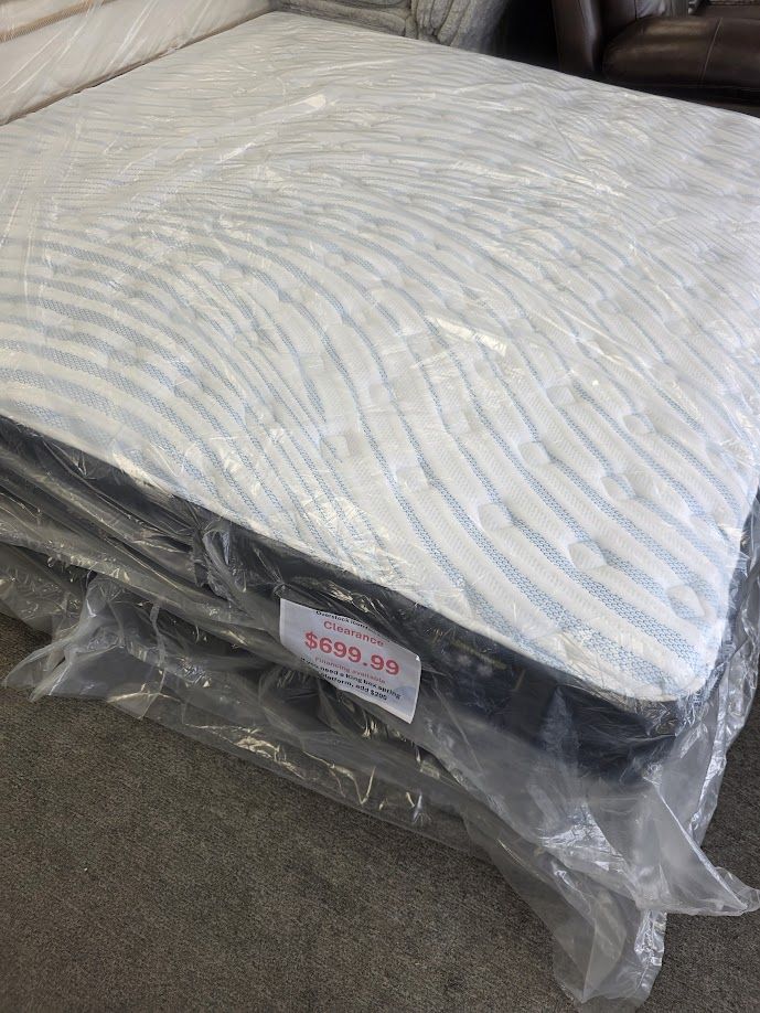Serta icomfort Pro King
